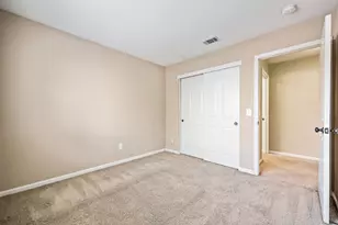 9904 River Oaks Dr, Stockton, CA 95209 - Photo 41