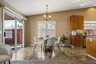 9904 River Oaks Drive, Stockton, CA 95209 - Photo 17