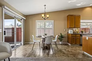 9904 River Oaks Dr, Stockton, CA 95209 - Photo 17