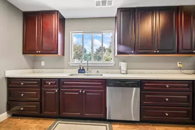 911 Graywood Circle, Stockton, CA 95209 - Photo 13