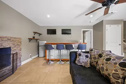 911 Graywood Circle, Stockton, CA 95209 - Photo 19