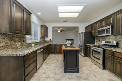 2217 Lionudakis Court, Modesto, CA 95355 - Photo 9