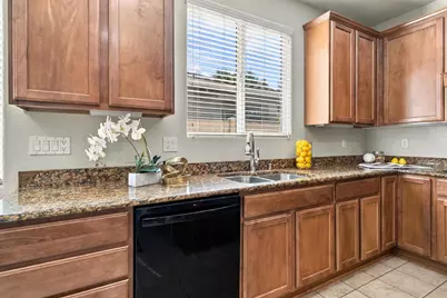 1587 Maple Valley Street, Manteca, CA 95336 - Photo 13