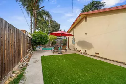 1016 Wolverine Way, Modesto, CA 95355 - Photo 31