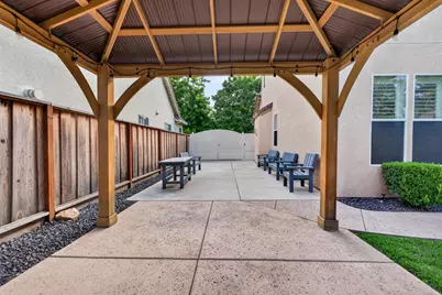 719 Lars Court, Modesto, CA 95351 - Photo 35