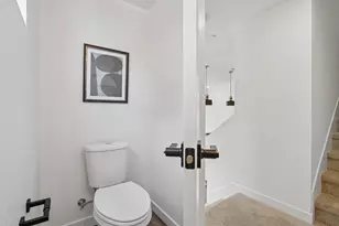 2043 Freya Walk, Sacramento, CA 95835 - Photo 15
