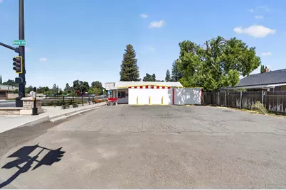 10231 Live Oak Boulevard, Live Oak, CA 95953 - Photo 7