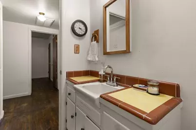 5444 Sampson Boulevard, Sacramento, CA 95820 - Photo 19