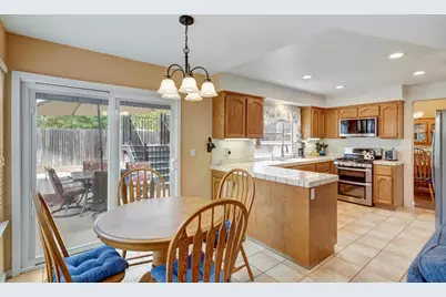 8416 Honey Hill Court, Antelope, CA 95843 - Photo 15