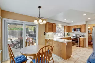 8416 Honey Hill Ct, Antelope, CA 95843 - Photo 15