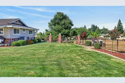 6500 Pueblo Court, Granite Bay, CA 95746 - Photo 47