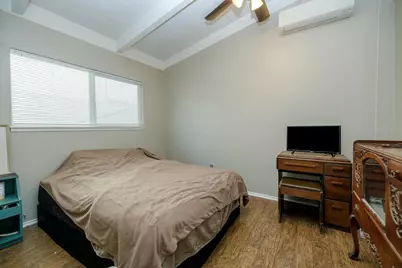 218 Drake Avenue, Modesto, CA 95350 - Photo 9