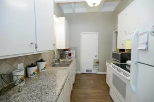 218 Drake Ave, Modesto, CA 95350 - Photo 7