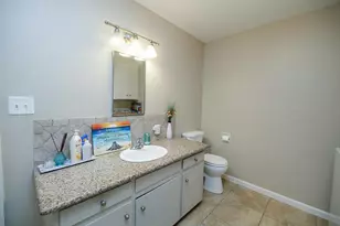 218 Drake Ave, Modesto, CA 95350 - Photo 11