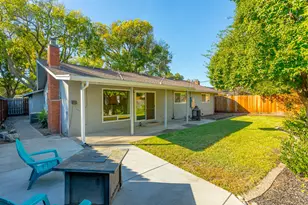 1613 Cherrywood Dr, Modesto, CA 95350 - Photo 27