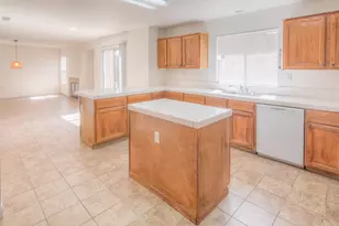 1917 Hillock Ct, Rocklin, CA 95765 - Photo 11