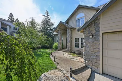 704 Quail Hill Court, Auburn, CA 95603 - Photo 5