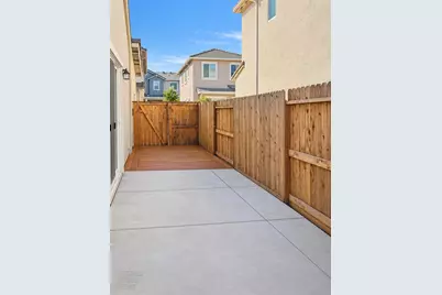 9025 Sausalito Lane, Roseville, CA 95747 - Photo 27