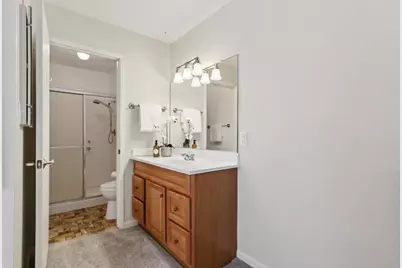 5820 Kahara Court, Sacramento, CA 95822 - Photo 23