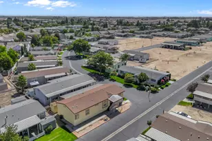 Queen Way, Livingston, CA 95334 - Photo 37