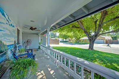 9217 Castlemont Circle, Orangevale, CA 95662 - Photo 9