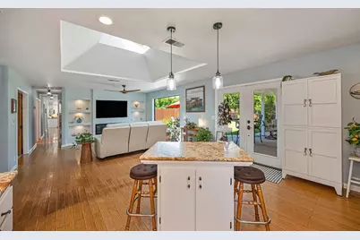 9217 Castlemont Circle, Orangevale, CA 95662 - Photo 17