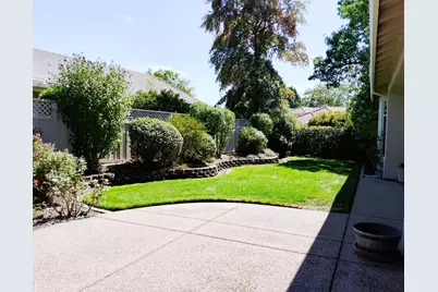 300 Savannah Court, Roseville, CA 95747 - Photo 31