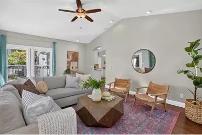 1040 34th Street, Sacramento, CA 95816 - Photo 11