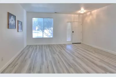 2235 Tahoe Circle, Tracy, CA 95376 - Photo 11