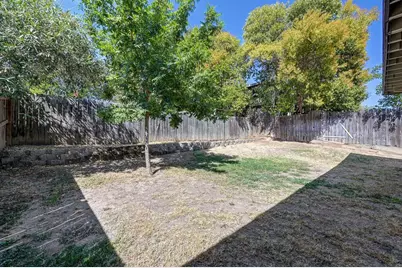 5533 Cedar Creek Way, Citrus Heights, CA 95610 - Photo 21