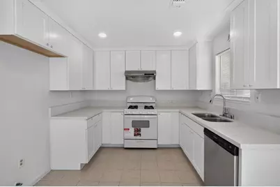 228 Santa Clara Street, Stockton, CA 95207 - Photo 11