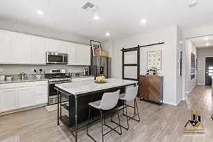 8256 Schellhous Dr, Roseville, CA 95747 - Photo 9