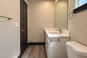 18998 N Lockewood Ln, Lockeford, CA 95237 - Photo 9