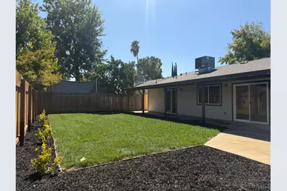 18998 N Lockewood Lane, Lockeford, CA 95237 - Photo 17