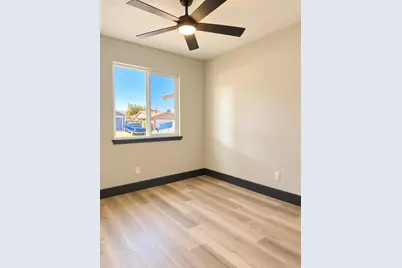18998 N Lockewood Lane, Lockeford, CA 95237 - Photo 11