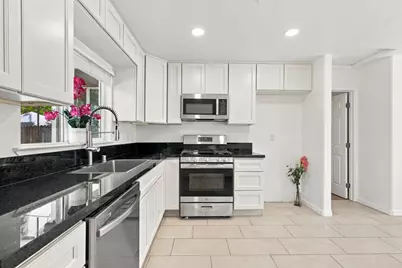 7628 Kensington Drive, Citrus Heights, CA 95610 - Photo 47