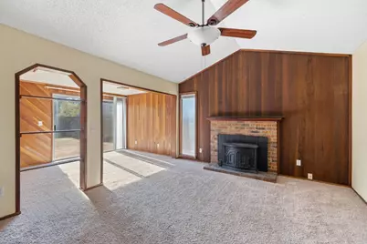 5624 Phlox Court, Sacramento, CA 95842 - Photo 7