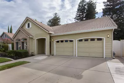 2520 Carmichael, Turlock, CA 95382 - Photo 3