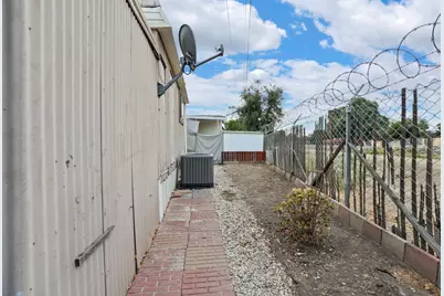 West Lane #30, Stockton, CA 95210 - Photo 25