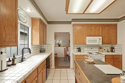 600 Cypress Run, Woodbridge, CA 95258 - Photo 9