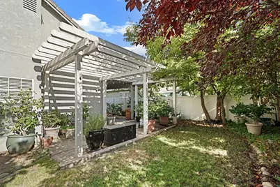 600 Cypress Run, Woodbridge, CA 95258 - Photo 31