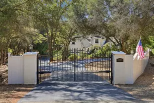 21400 Oak Grove Ct, Grass Valley, CA 95949 - Photo 1