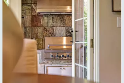 6061 Greystone Place, Granite Bay, CA 95746 - Photo 15