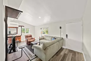 5648 Riverside Dr, Linda, CA 95961 - Photo 11