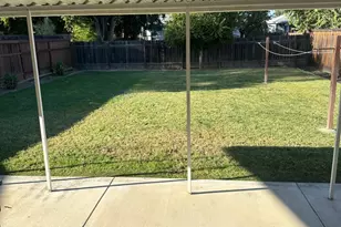 2377 Irvin Wy, Sacramento, CA 95822 - Photo 13