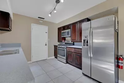 6978 Brayton Avenue, Citrus Heights, CA 95621 - Photo 9