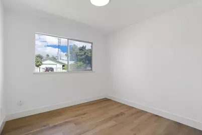 7810 Deer Meadow, Sacramento, CA 95823 - Photo 15