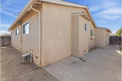 494 Ore Street, Manteca, CA 95336 - Photo 17