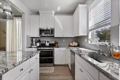 6112 Campus Parkway, Roseville, CA 95747 - Photo 11