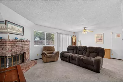 1936 Forest Lane, Manteca, CA 95336 - Photo 5